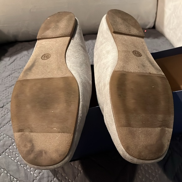 Blanca Flats, size 9 1/2, gray, like new! - Picture 4 of 4